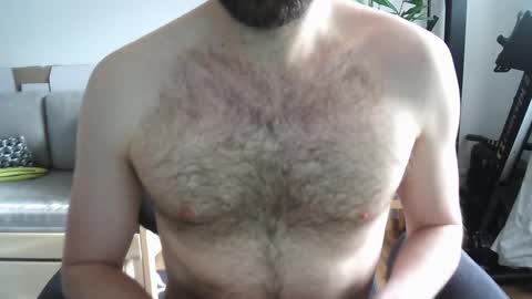 Snapshot of irndke chatting on 10/29/25, 07:54 Irndke online show from 10/29/25, 07:54