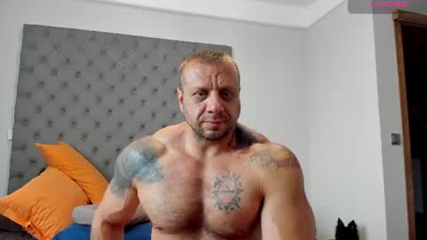 Snapshot of ironhulk22 chatting on 07/04/26, 03:18 ironhulk22 online show from 07/04/26, 03:18
