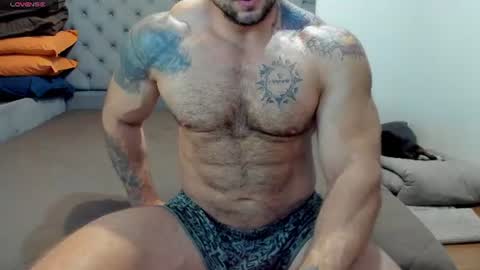 Snapshot of ironhulk22 chatting on 07/17/26, 06:02 ironhulk22 online show from 07/17/26, 06:02