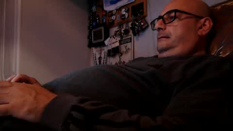 Snapshot of ironkokkk chatting on 11/01/25, 04:31 Ironkokkk online show from 11/01/25, 04:31