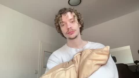 Sam online show from 07/02/26, 11:27