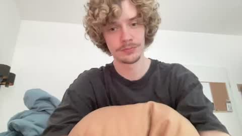 Sam online show from 07/11/26, 04:43