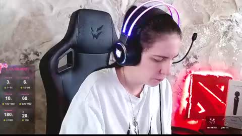 Irwi Tomboy online show from 07/01/26, 12:29