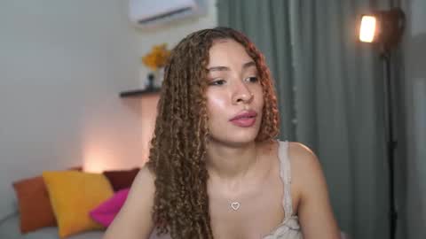 isa_____ online show from 09/27/25, 09:53