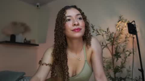 isa_____ online show from 07/08/26, 01:54