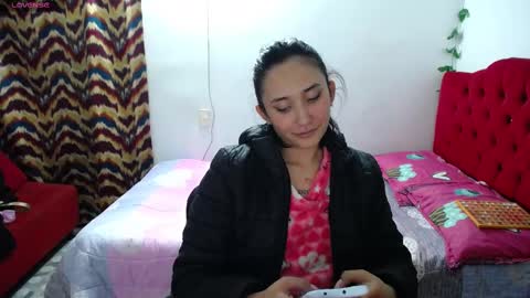 Isa online show from 03/07/25, 06:02
