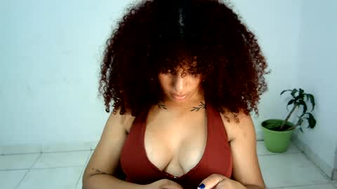 isa_bellaxx23 online show from 06/12/26, 01:59