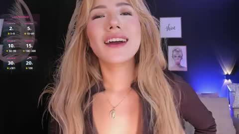 Snapshot of isa_cortes_ chatting on 05/19/26, 02:56 Isa Cortes online show from 05/19/26, 02:56