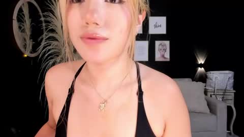 Isa Cortes  online show from 07/28/26, 06:20