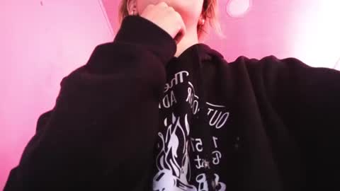 Isabella online show from 07/03/26, 03:51