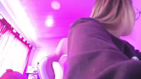 Isabella online show from 07/12/26, 05:04