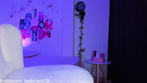 ISA LOVERS online show from 05/09/26, 04:28