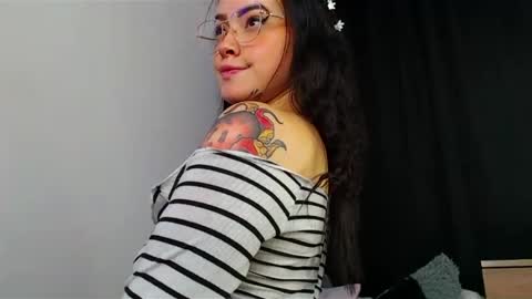       online show from 02/20/25, 10:48