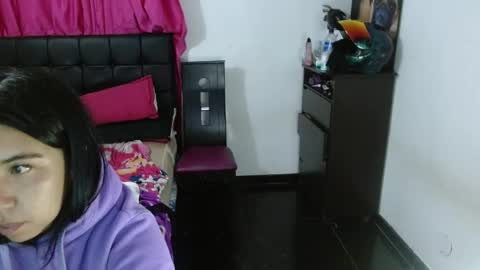 Snapshot of isa_mey chatting on 02/03/26, 03:26 Isa online show from 02/03/26, 03:26