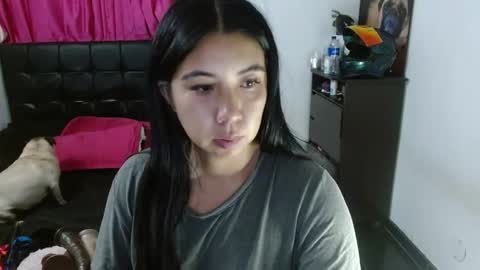 Snapshot of isa_mey chatting on 02/04/26, 02:50 Isa online show from 02/04/26, 02:50
