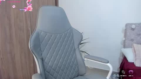 isa_squirt1 online show from 12/21/24, 10:19