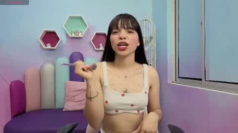 Snapshot of isaa_skinnyy chatting on 04/30/26, 03:35 Isaa Skinny online show from 04/30/26, 03:35