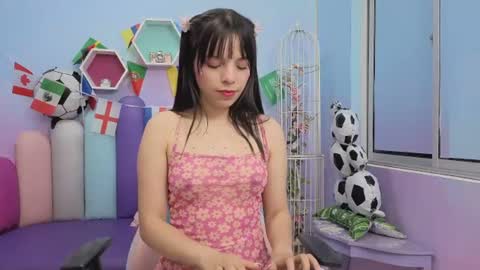Isaa Skinny  online show from 06/25/26, 05:12