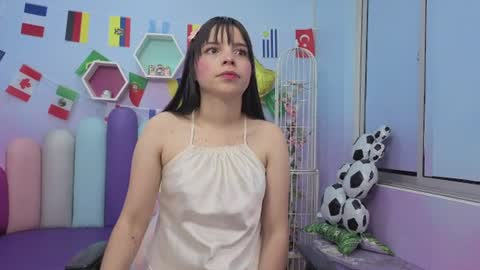 Isaa Skinny  online show from 07/21/26, 03:42