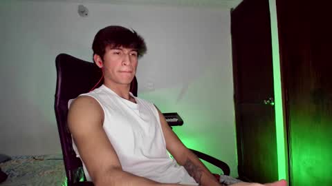 isaac online show from 02/19/25, 12:46