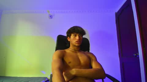 isaac online show from 09/24/25, 06:11