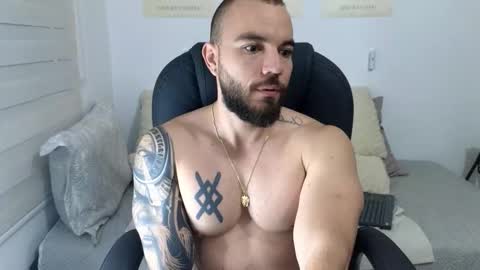 Isaac carter online show from 09/29/25, 11:04