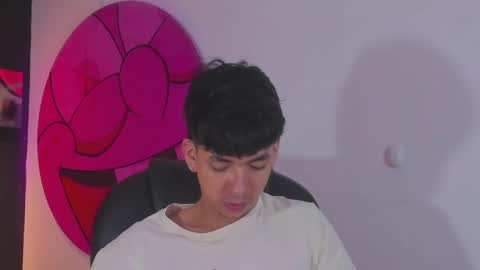 isaac_cryston online show from 09/12/25, 08:53