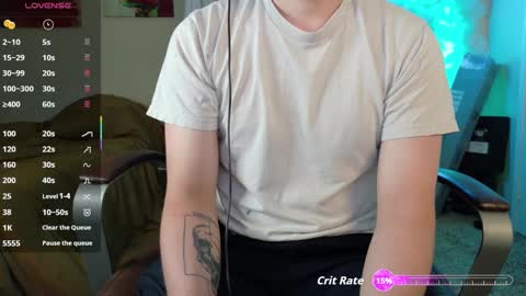 Snapshot of isaac_sheffield chatting on 09/19/25, 08:20 isaac online show from 09/19/25, 08:20