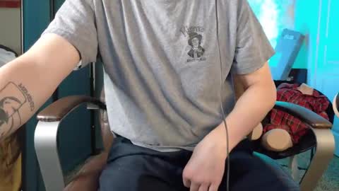 Snapshot of isaac_sheffield chatting on 09/29/25, 05:56 isaac online show from 09/29/25, 05:56