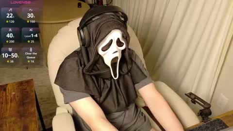 isaac online show from 05/24/26, 05:01