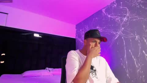IsaacBlack  online show from 09/11/25, 04:23