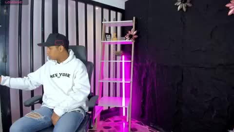 IsaacBlack  online show from 10/08/25, 04:54