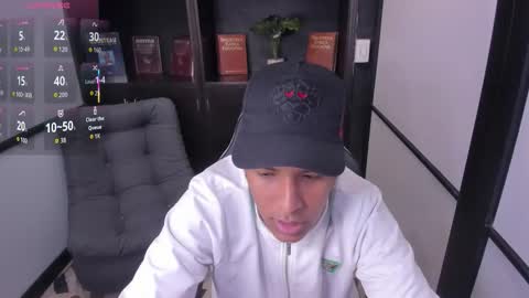 IsaacBlack  online show from 10/11/25, 06:12