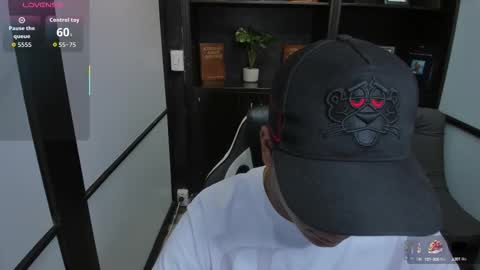 IsaacBlack  online show from 10/19/25, 04:57