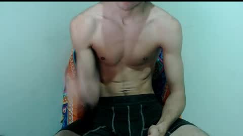 Snapshot of isaaclatino chatting on 04/23/26, 03:08 isaac online show from 04/23/26, 03:08