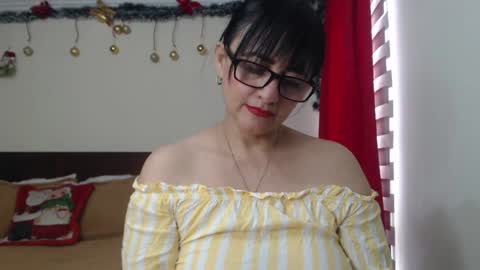 Isabeel Sofia online show from 12/13/24, 03:54
