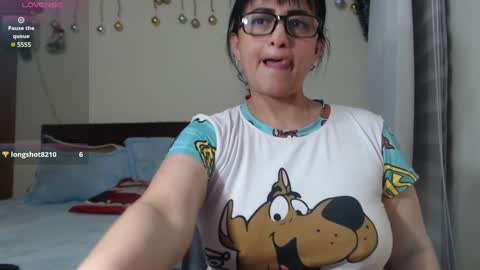 Isabeel Sofia online show from 01/03/25, 11:12