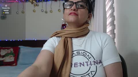 Isabeel Sofia online show from 01/04/25, 05:37
