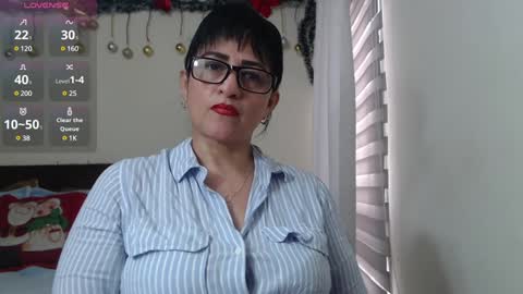 Isabeel Sofia online show from 01/05/25, 03:02