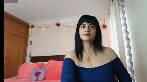 Snapshot of isabeel_sofia01 chatting on 05/20/26, 02:12 Isabeel Sofia online show from 05/20/26, 02:12