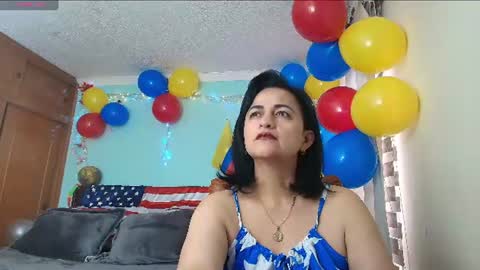 Snapshot of isabeel_sofia01 chatting on 06/13/26, 04:49 Isabeel Sofia online show from 06/13/26, 04:49