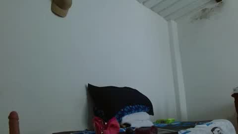 isabel online show from 09/23/25, 04:10