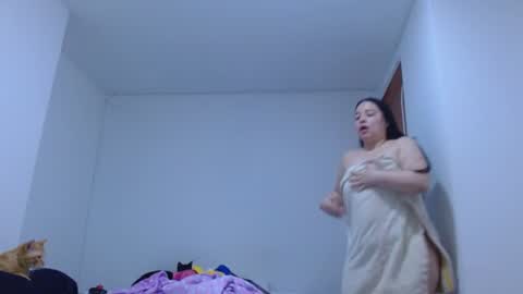 isabel online show from 07/18/26, 11:14