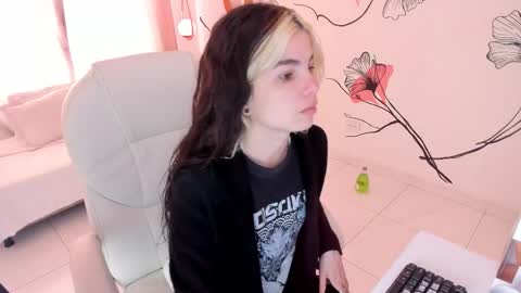 isabela_fiorelli online show from 09/14/25, 01:32