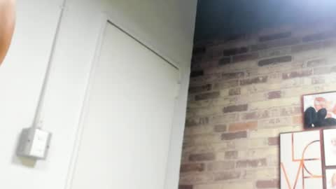 Isabela online show from 06/11/26, 12:32