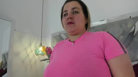 Mommy Isa online show from 07/25/26, 12:25