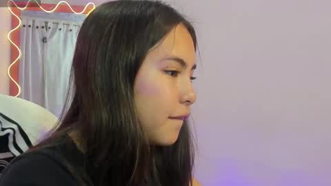 Snapshot of isabela_tay chatting on 12/01/25, 11:48 ISABELA online show from 12/01/25, 11:48