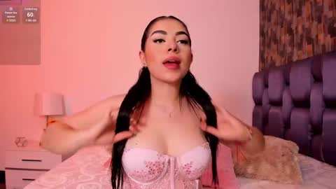 Isabela Angell  online show from 03/02/25, 04:32