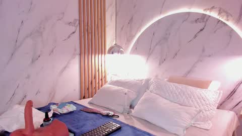 isabelastefano online show from 11/06/25, 02:01