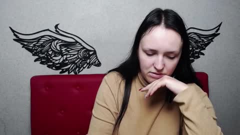 IsabelBlackberry online show from 12/13/24, 12:39